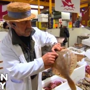 Gordon Ramsay's Guide to Buying Fish