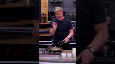 When you’re cooking #pasta here’s an amazing #NextLevelKitchen tip to dress it evenly #gordonramsay